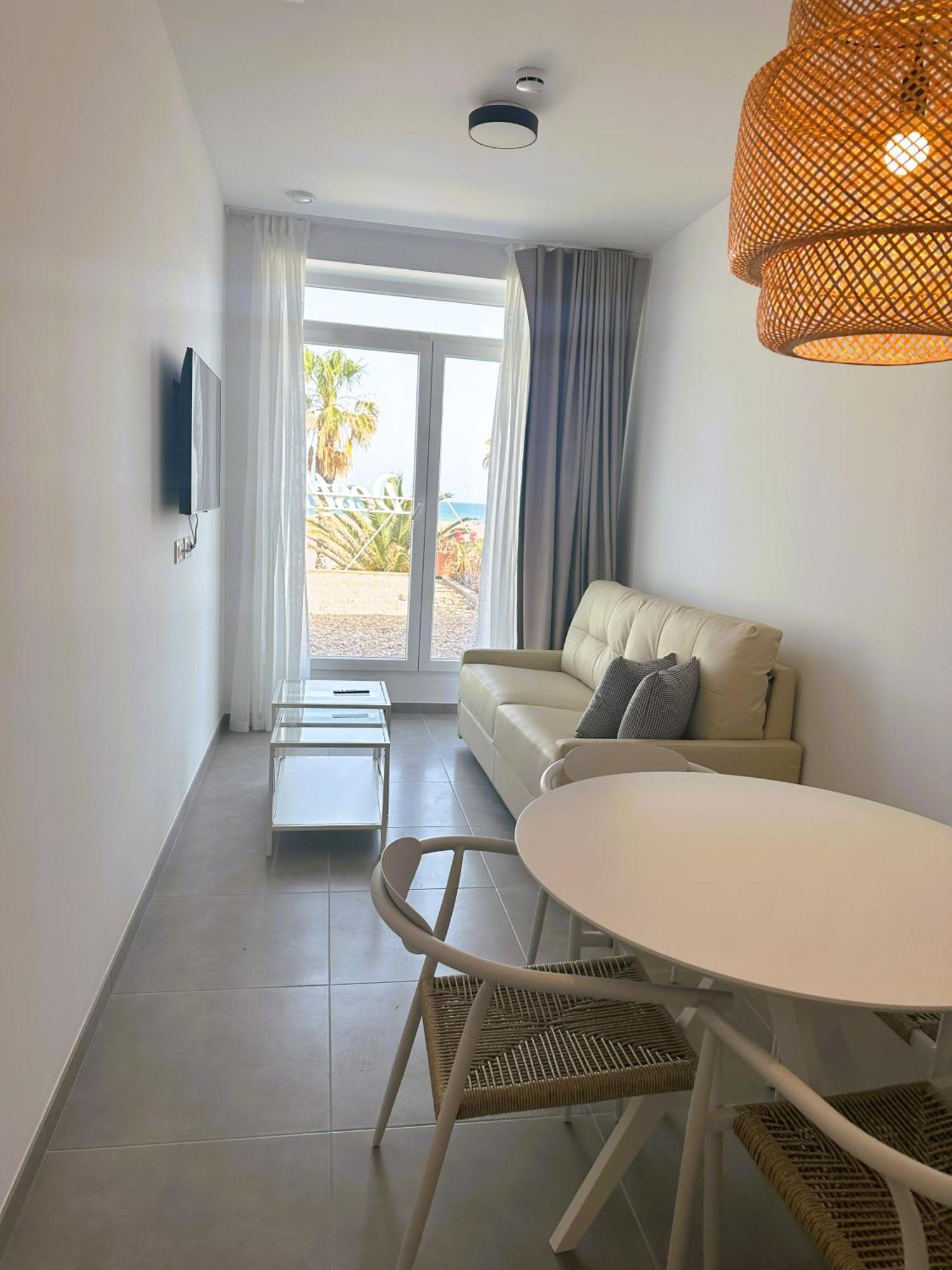 Almar 52 Suites Valencia Exterior photo
