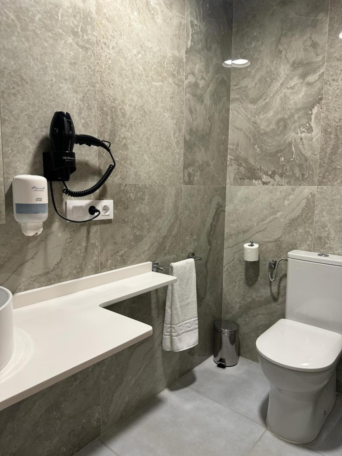 Almar 52 Suites Valencia Exterior photo